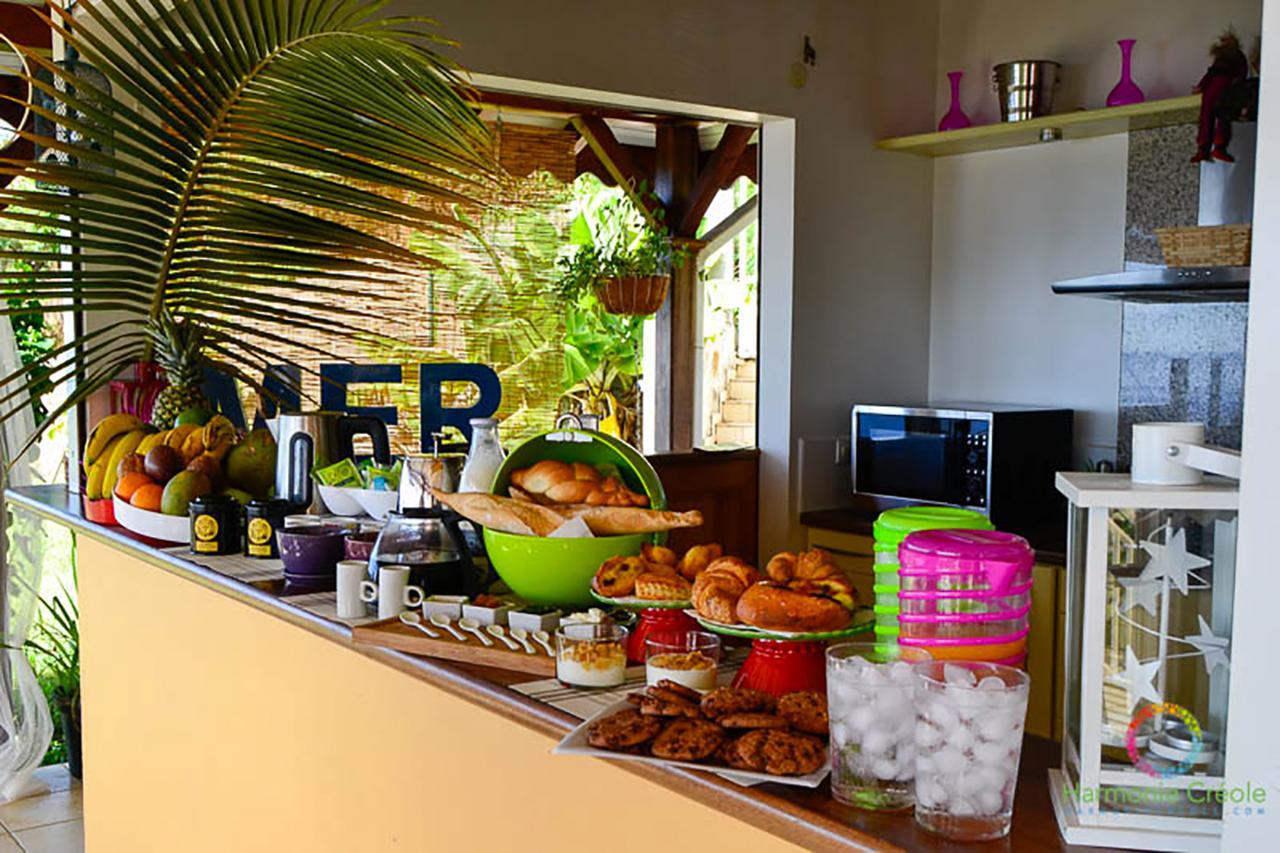 Harmonie Creole Couette-café